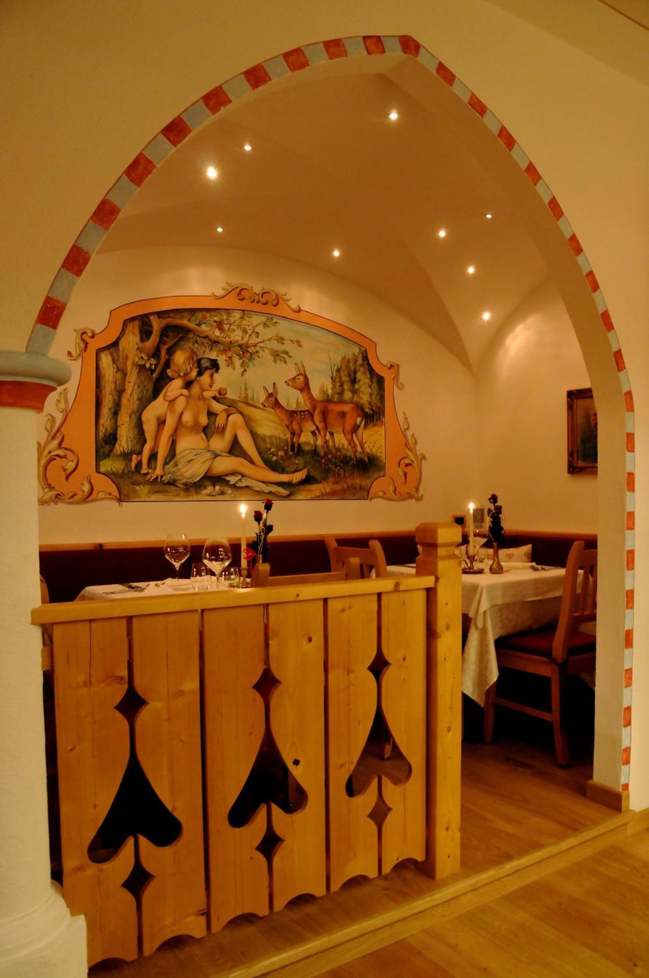 Hotel Valacia Pozza di Fassa Exterior foto